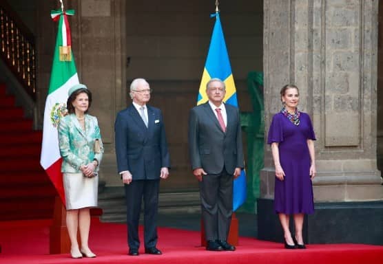 AMLO da la bienvenida en Palacio Nacional a los reyes de Suecia, Carlos XVI Gustavo y Silvia