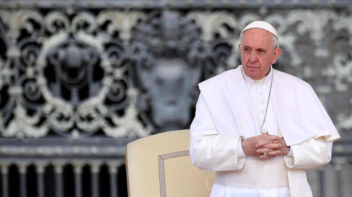 Papa Francisco pide disculpas por dichos homófobos: 'nunca pretendió ofender', dijo El Vaticano