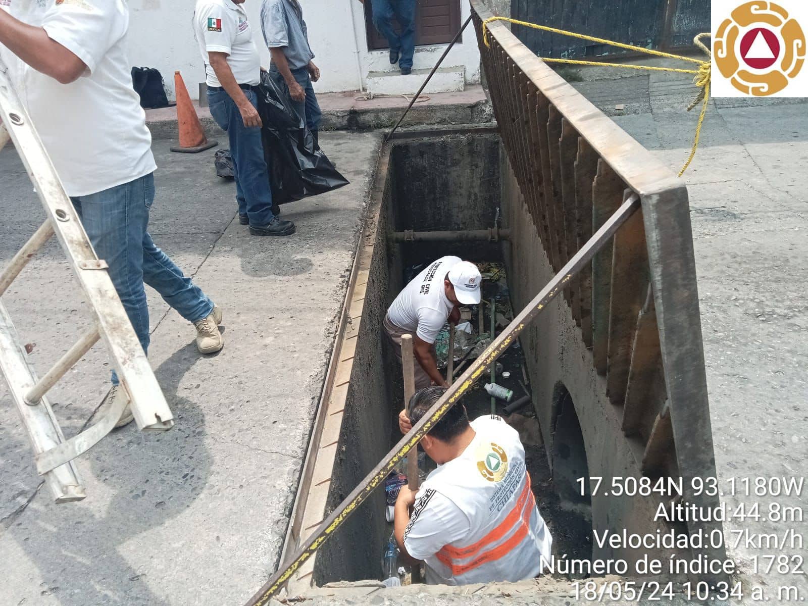 Protección Civil Chiapas exhorta a reducir riesgos de inundación con la limpieza de alcantarillas y desagües