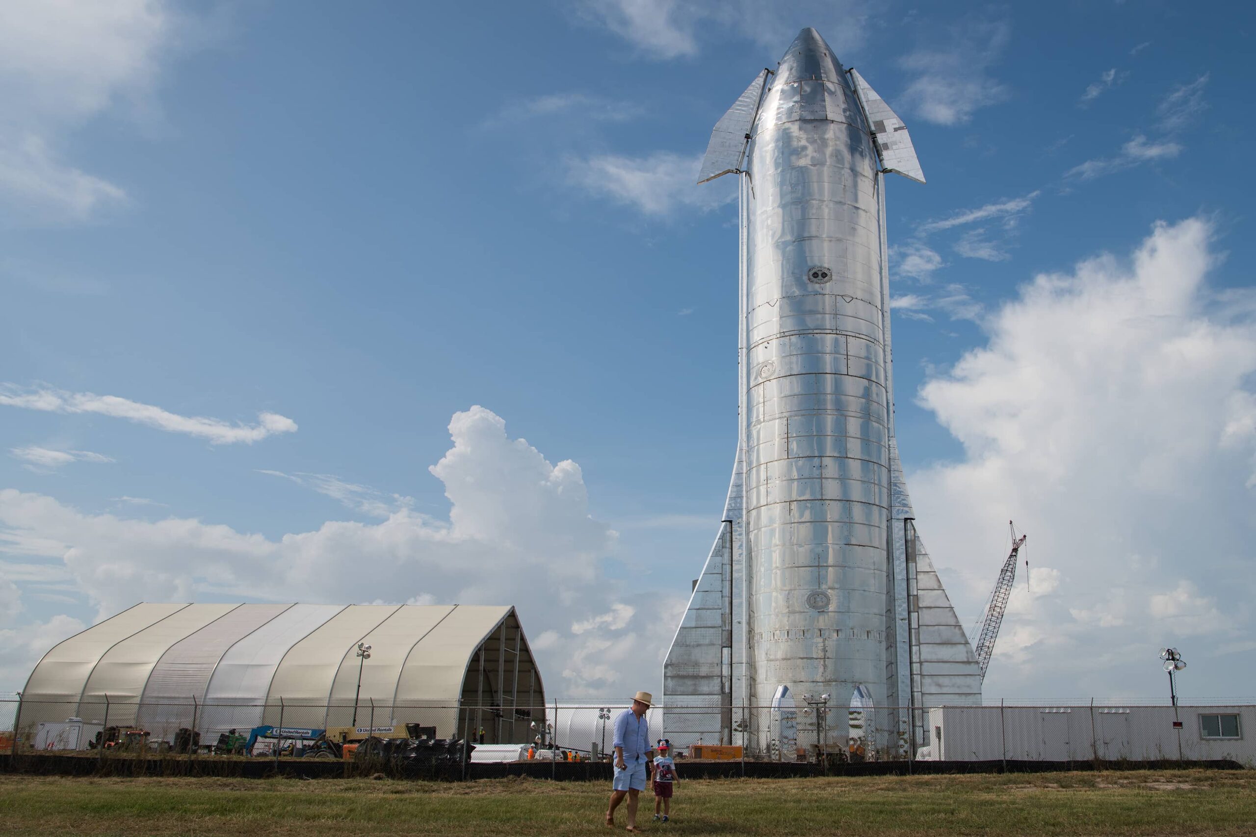 SpaceX se construye rápidamente en Texas, mientras que Elon Musk retrasa pago a contratistas y proveedores