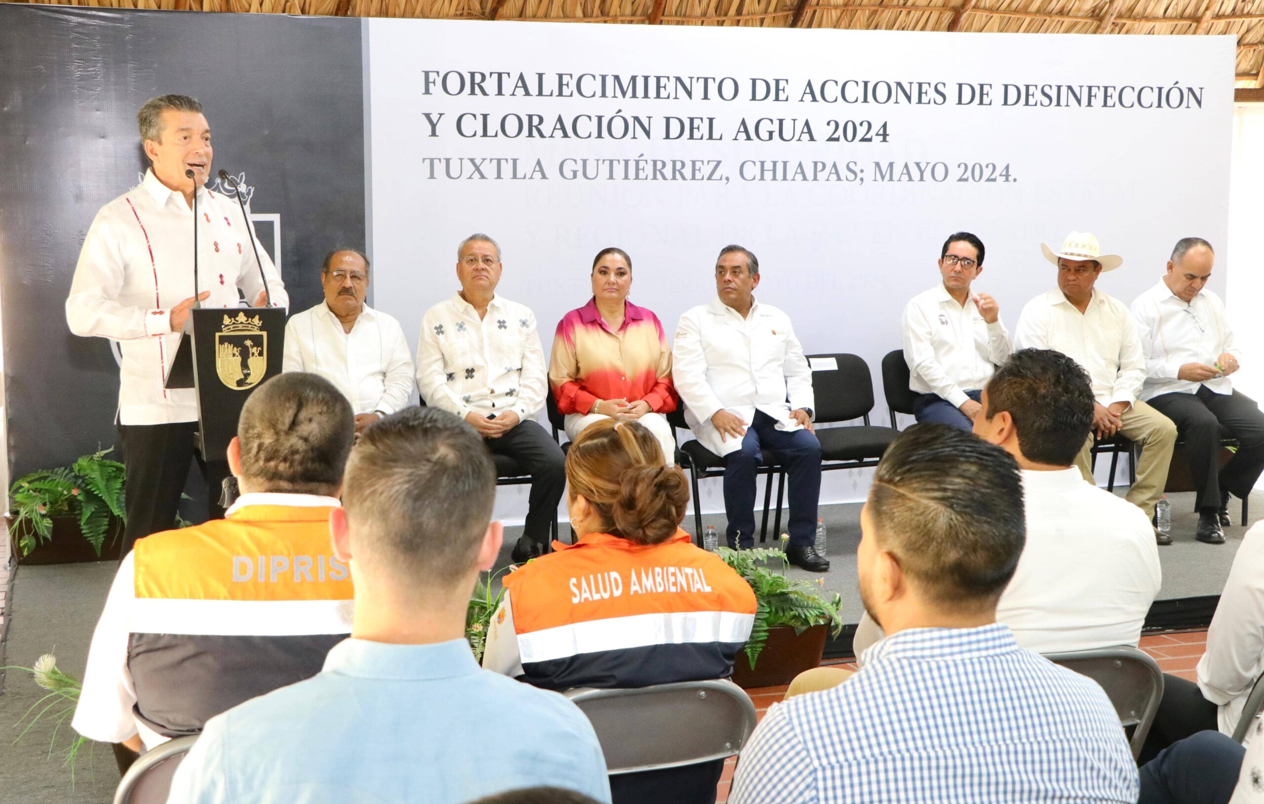 Fortalecen acciones de desinfección y cloración de la Red de Agua, en 34 municipios de Chiapas