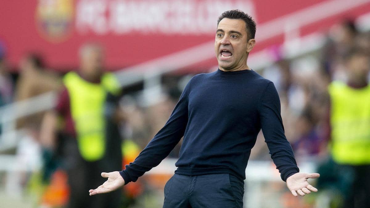 El Barcelona despide a Xavi Hernández