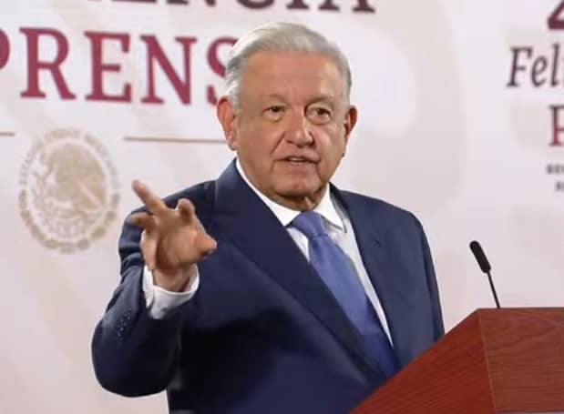 Gobierno de México arremete contra la reforma educativa impulsada por EPN: “Desacreditaron a los maestros”