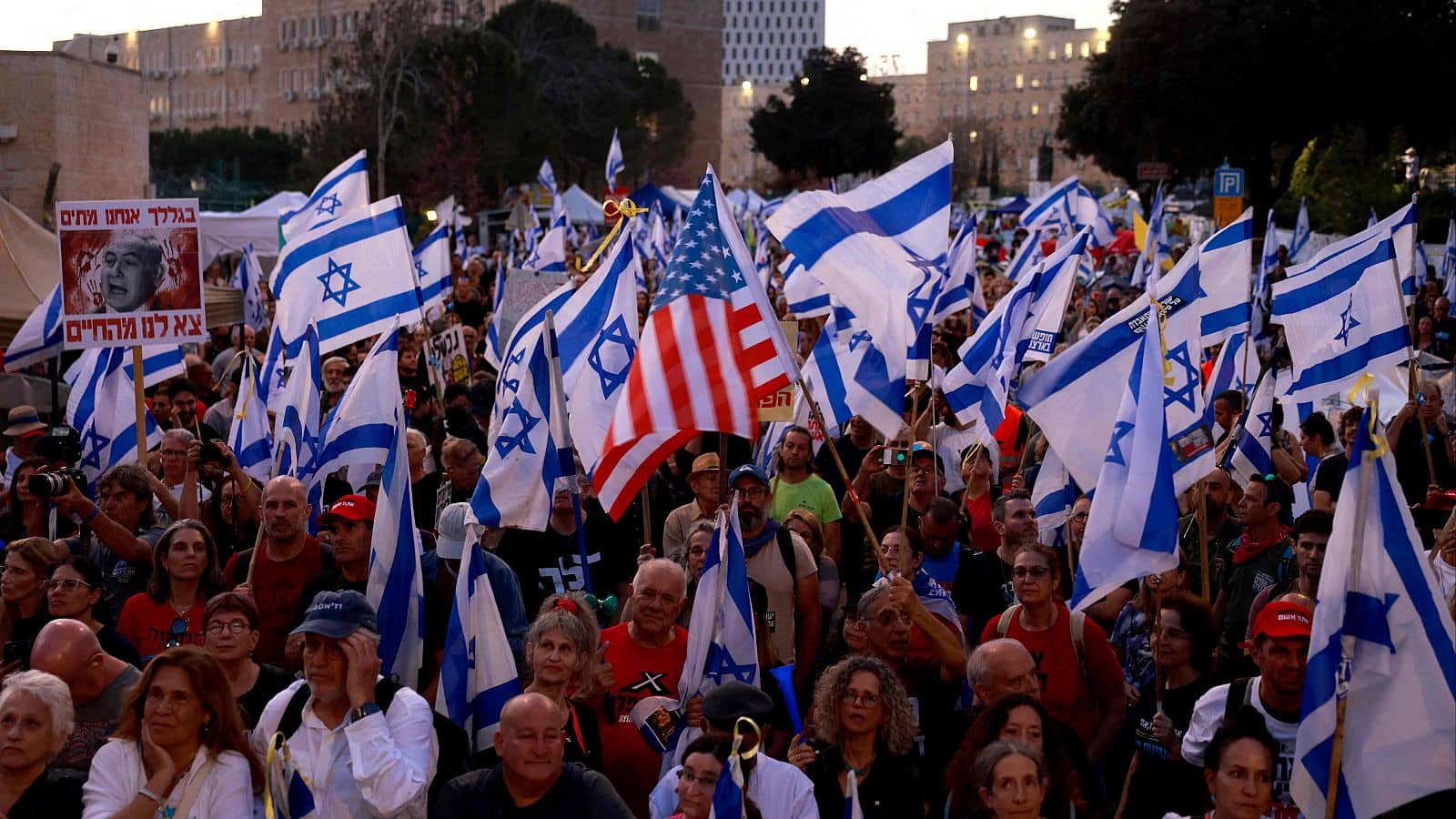 Escala clamor contra Netanyahu; la sociedad quiere paz