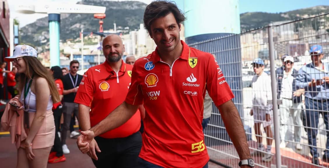 Carlos Sainz toma con humor los rumores que lo ponen en Williams