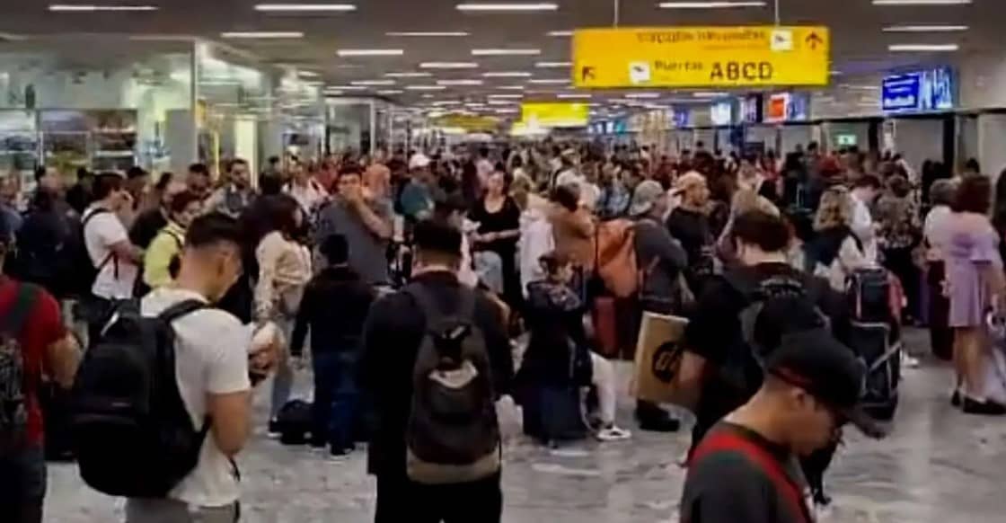 Reportan caos en Aeropuerto de Guadalajara por apagón informático mundial