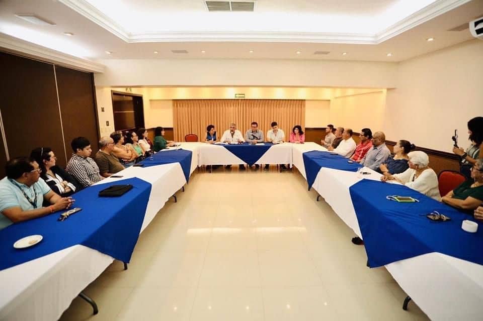 Se reúne Ángel Torres con integrantes de la Asociación de Hoteles y Moteles de Chiapas