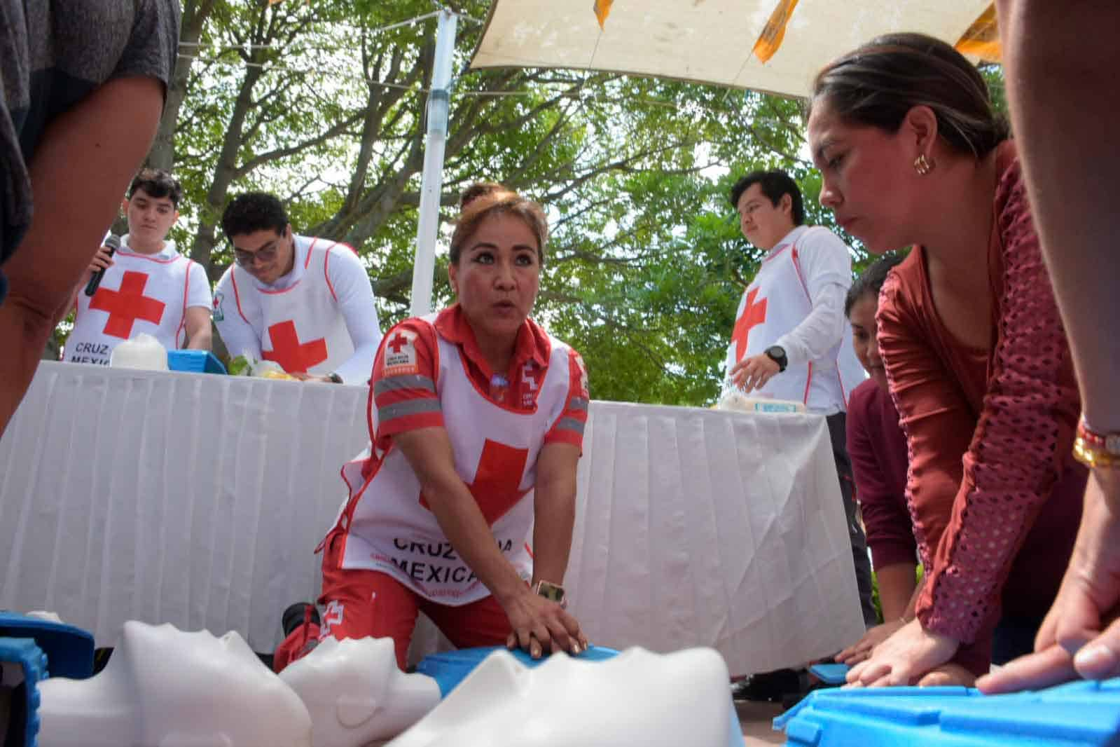 Programa Bienestar en tu Comunidad beneficia a familias en Berriozábal