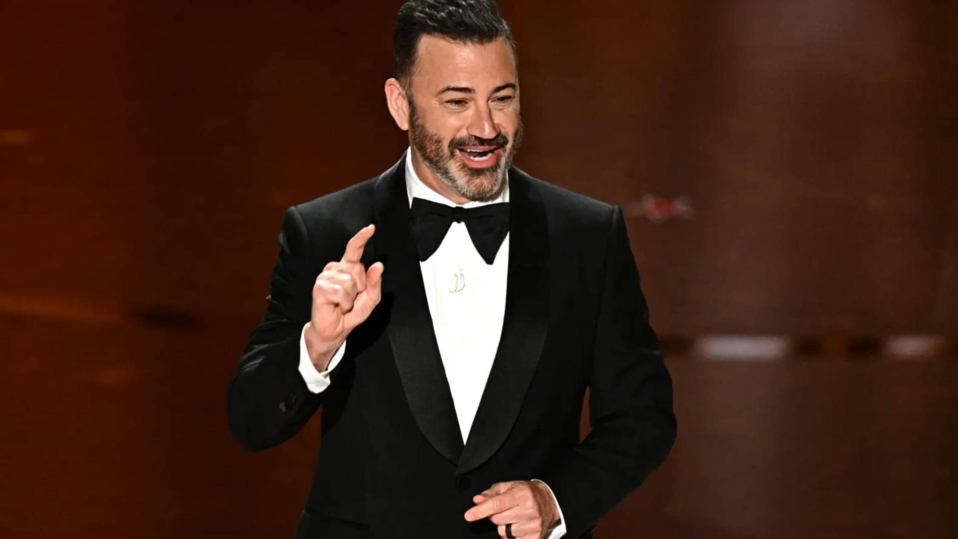 Jimmy Kimmel y John Mulaney rechazan ser conductores de Premios Oscar 2025