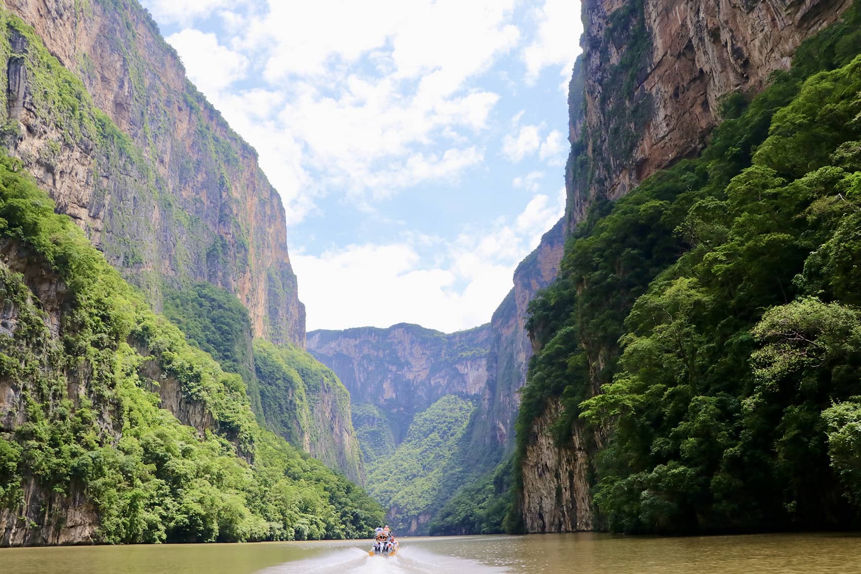 Supervisa Rutilio Escandón limpieza permanente del Cañón del Sumidero; invita al turismo a visitarlo