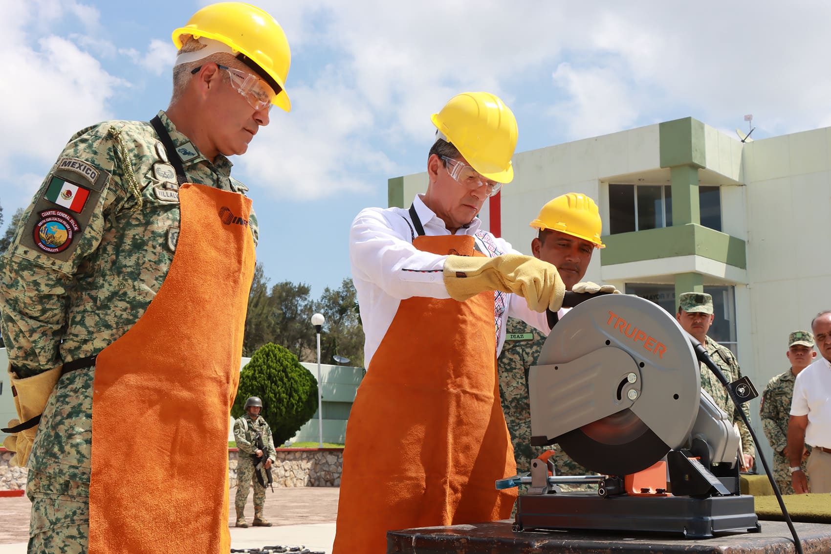 Atestigua Rutilio Escandón destrucción de 550 armas de fuego aseguradas por la Sedena