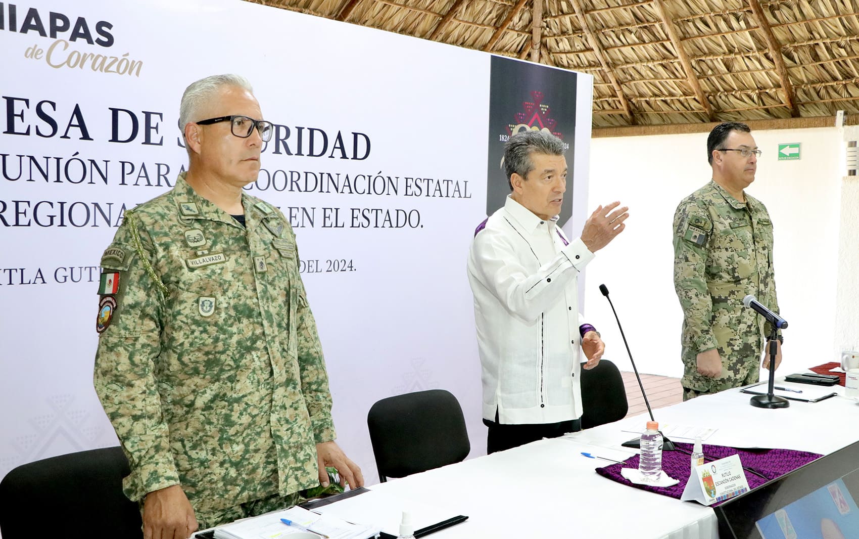 Concluye bloqueo carretero en Oxchuc tras asamblea ciudadana, destaca Rutilio Escandón