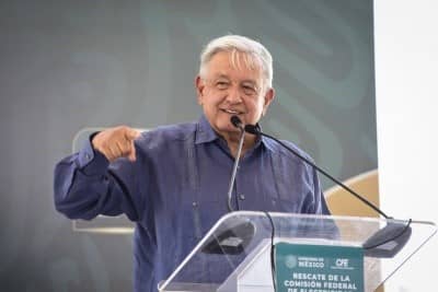 Celebra AMLO la continuidad de política energética que dará Sheinbaum