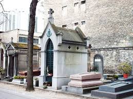 Porfirio Díaz, Carlos Fuentes y Julio Ruelas, los tres mexicanos en el cementerio de Montparnasse, París