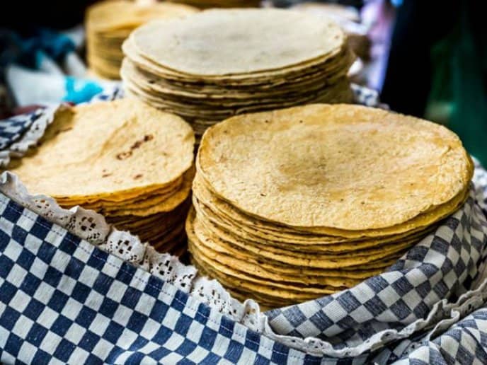 Importancia de la tortilla de maíz en el embarazo, la lactancia y la menopausia