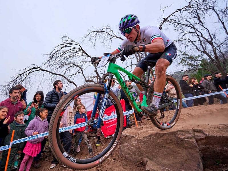 Mexicano Adair Gutiérrez finaliza en el lugar 23, Gran Bretaña se queda el oro en Ciclismo de Montaña