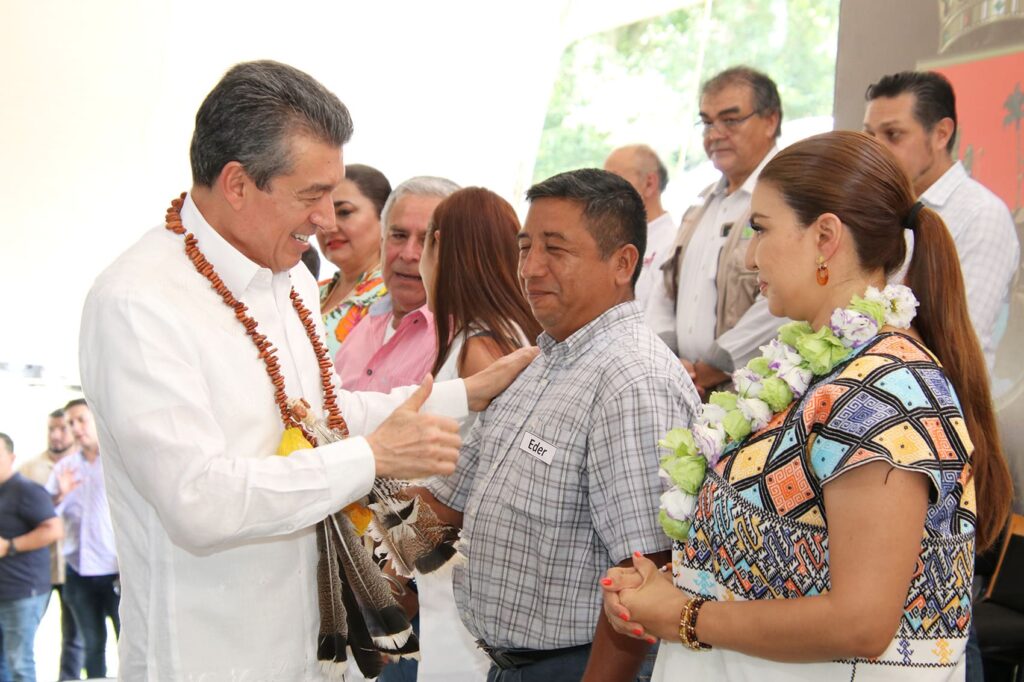 presidente de Productores de Cacao Sostenible Rayen Eder Herrera Lopez 1