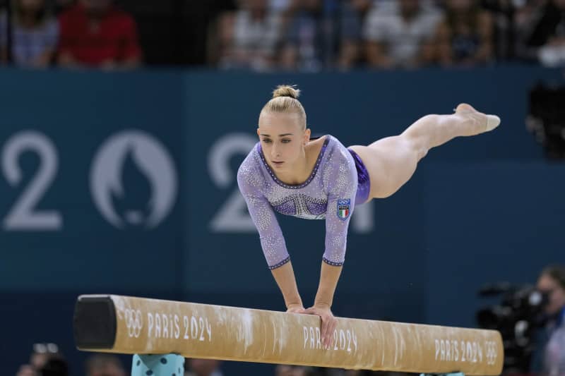 Alice D’Amato sorprende en viga de equilibrio! Simone Biles fuera del podio