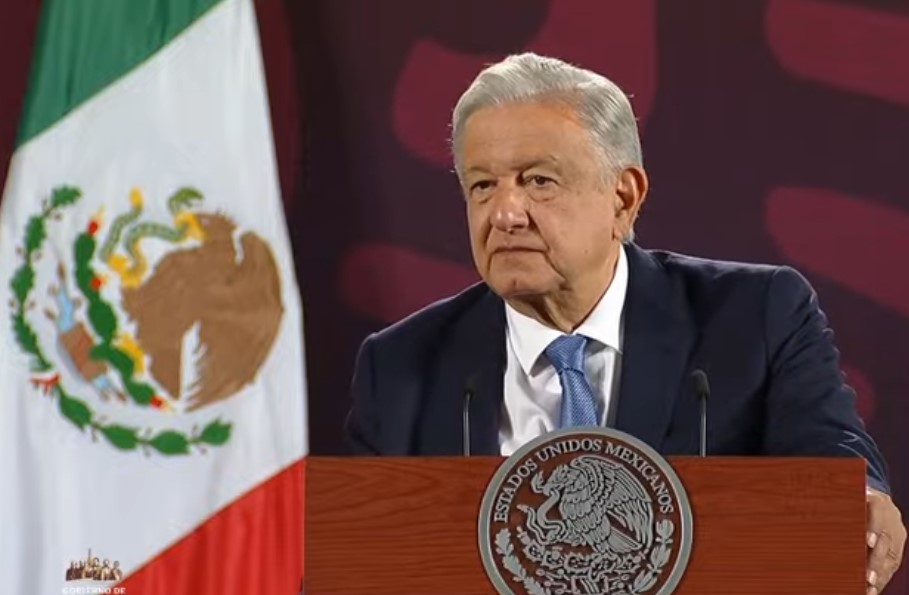 AMLO reacciona a recurso del PAN aceptado en la SCJN para analizar sobrerrepresentación: “Tuercen la ley”