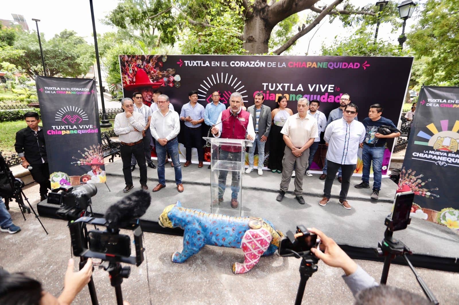 Presenta Ángel Torres proyecto “Tuxtla Vive la Chiapanequidad”