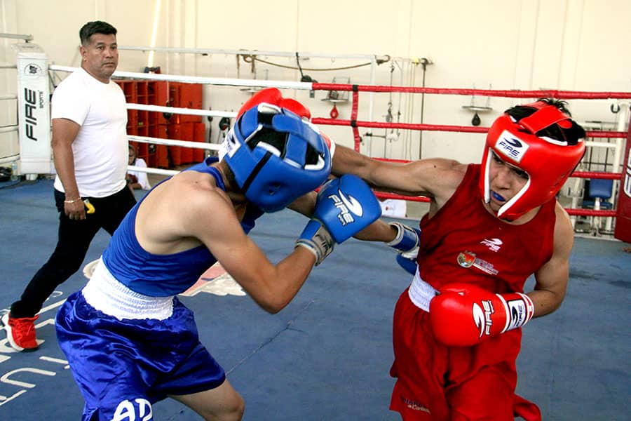 Entrena boxeo en el Indeporte y el Centro Integral Romeo “Lacandón Anaya”