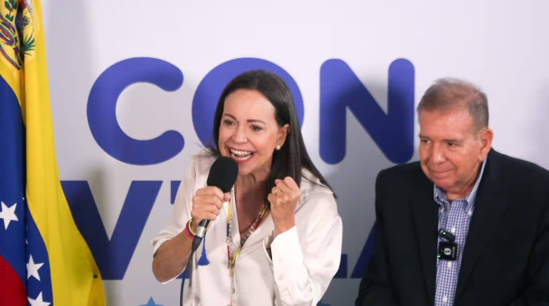 Fiscal de Venezuela niega que haya orden de detención contra Corina Machado y González Urrutia