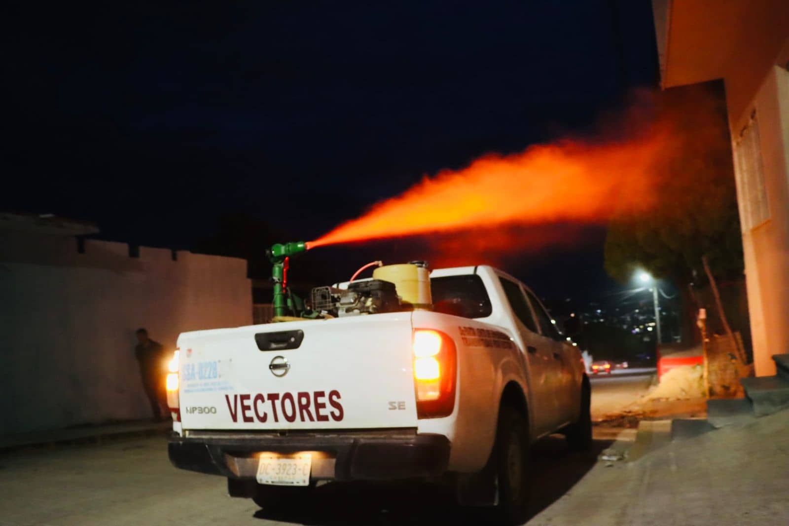 Salud intensifica acciones de fumigación para combatir el dengue