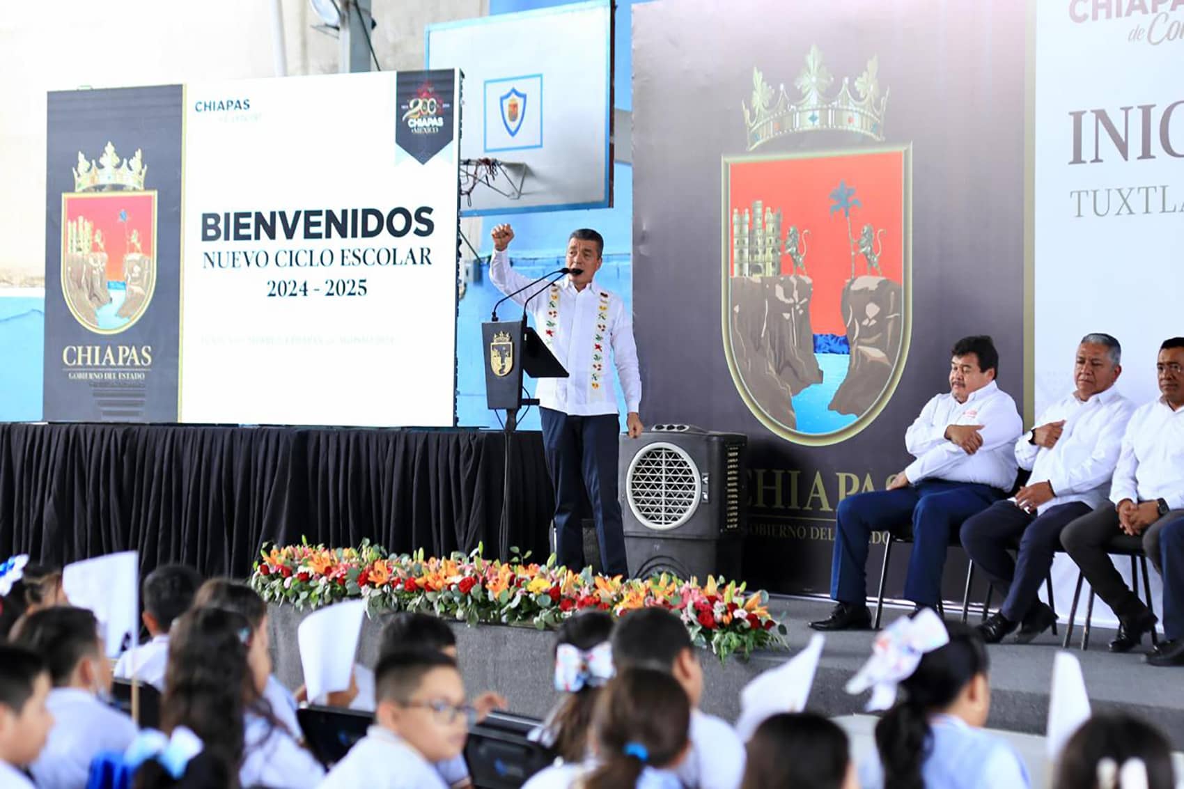 Rutilio Escandón pone en marcha Ciclo Escolar 2024-2025; inician clases más de un millón 871 mil 500 estudiantes