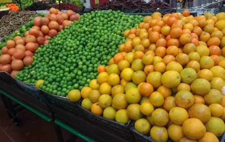 Limón y naranja suben de precio por clima y seguridad