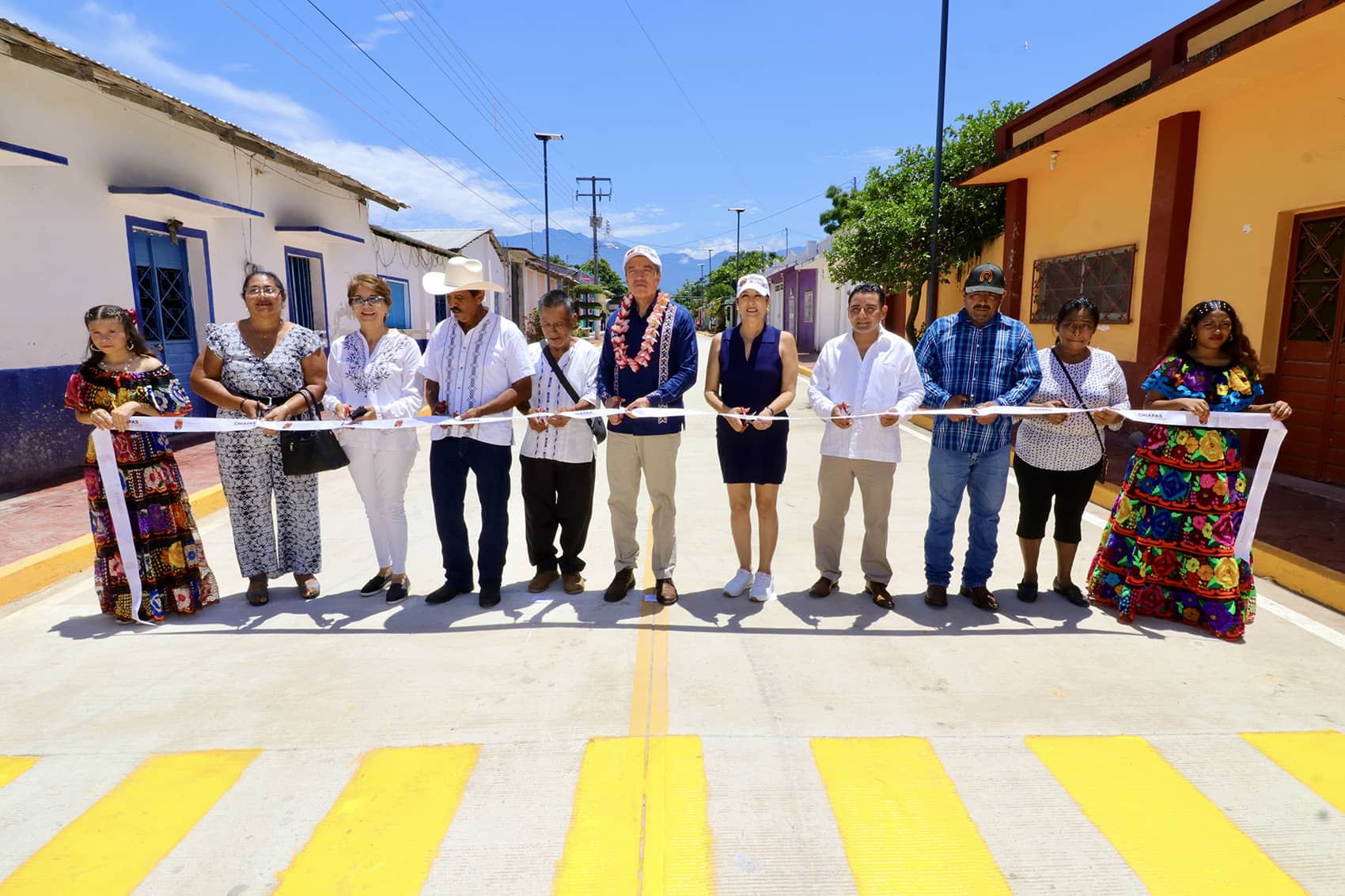 En Pijijiapan, Rutilio Escandón inaugura mejoramiento integral de calles en localidad Joaquín Miguel Gutiérrez