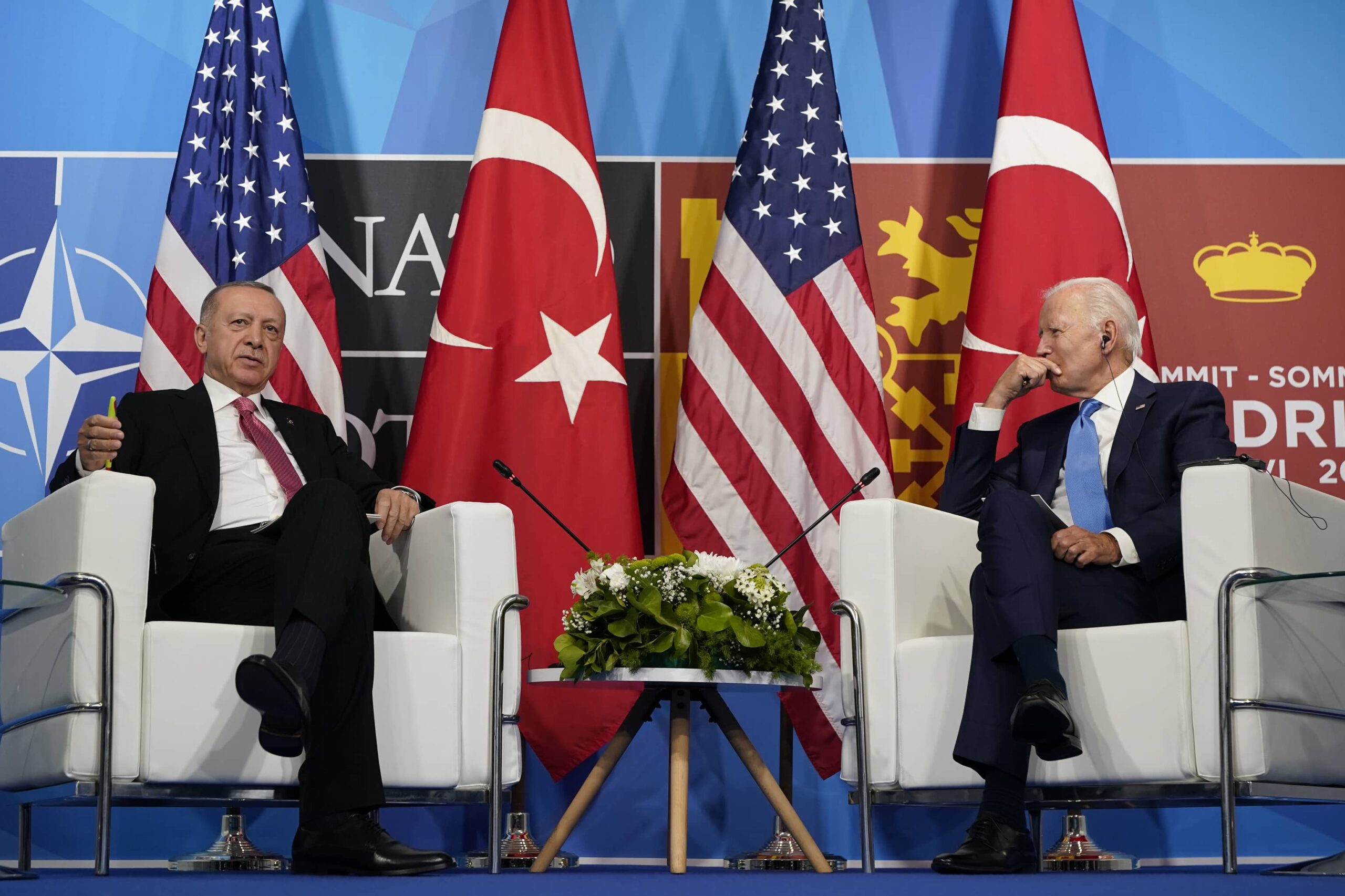 Erdogan dice a Biden que Israel quiere extender el conflicto de Gaza a la región