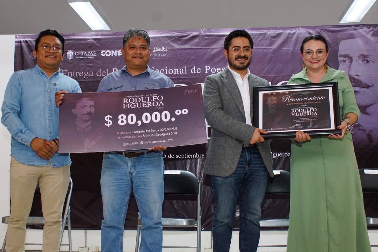 Coneculta entrega el Premio Nacional de Poesía Rodulfo Figueroa 2024