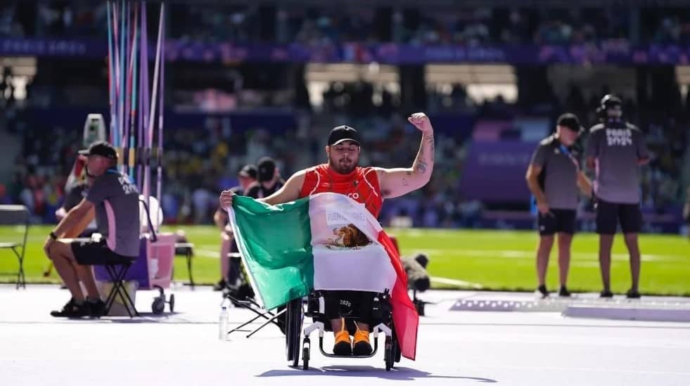 México en lo alto! Edgar Fuentes gana medalla de plata en Paralímpicos