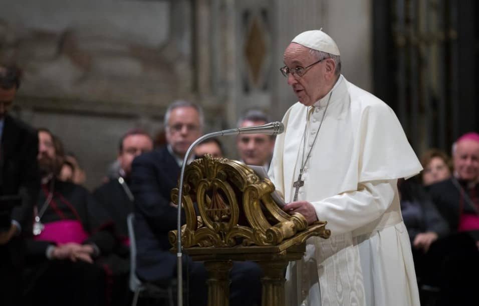 "Estamos destruyendo el mundo" con la guerra: Papa Francisco