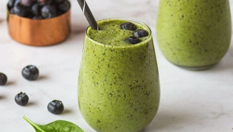 Conoce el jugo que se debe tomar por las mañanas para aumentar el colágeno y mantenerse joven