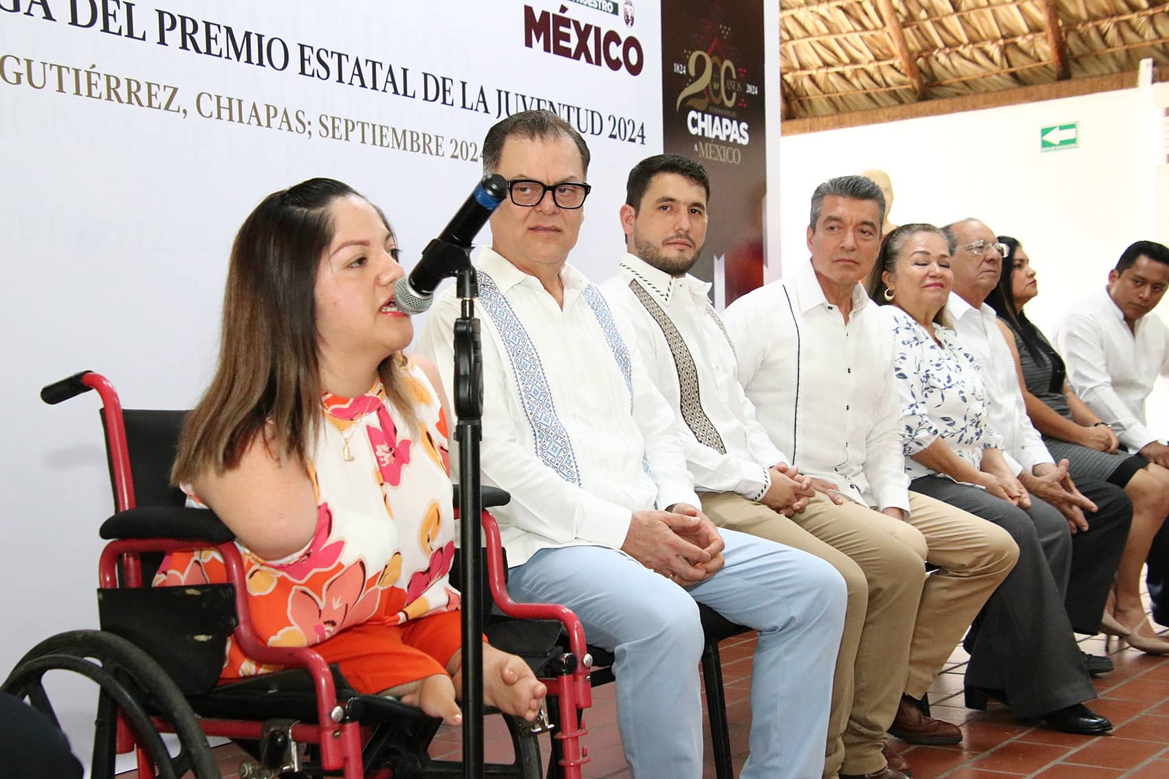 Entrega Rutilio Escandón el Premio Estatal de la Juventud Chiapas 2024