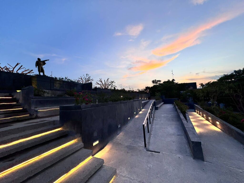 RECONSTRUCCION DEL PARQUE MORELOS BICENTENARIO 14 1