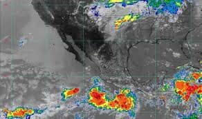 Suspenden clases en Acapulco y la Costa Chica por tormenta tropical 'John'