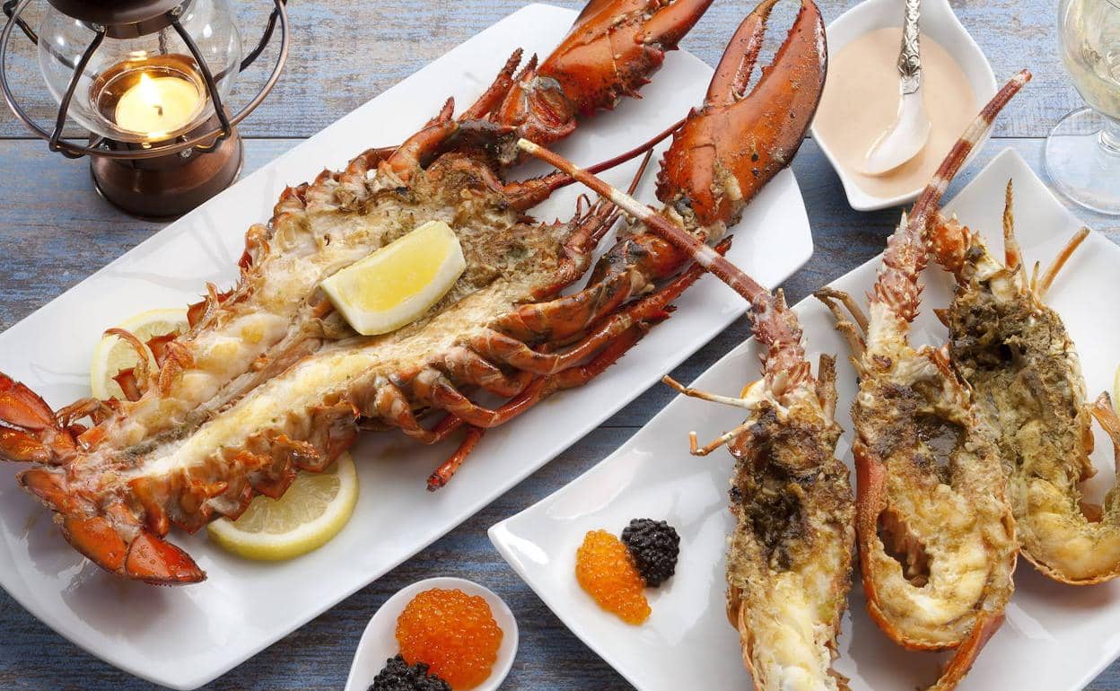Langosta, la comida para cerdos que se convirtió en uno de los platillos más lujosos