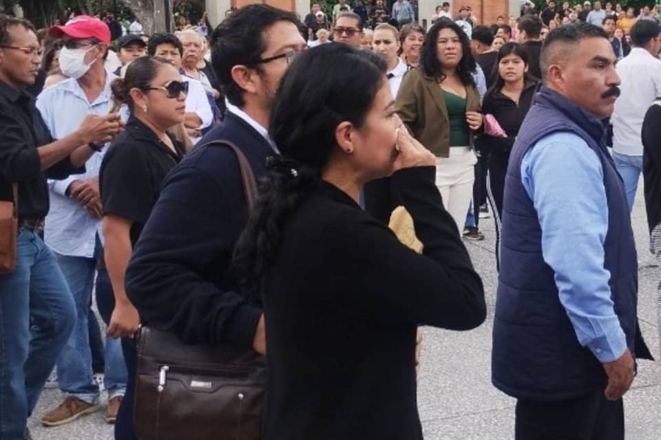 “¡Asesina!”: Así fue como ciudadanos corrieron a la exalcaldesa de Chilpancingo del funeral de Alejandro Arcos