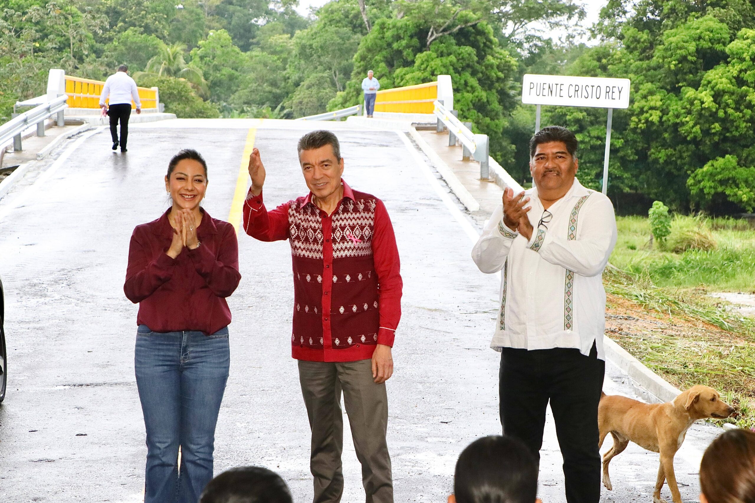 Rutilio Escandón beneficia a comunidades de Reforma con el puente Cristo Rey