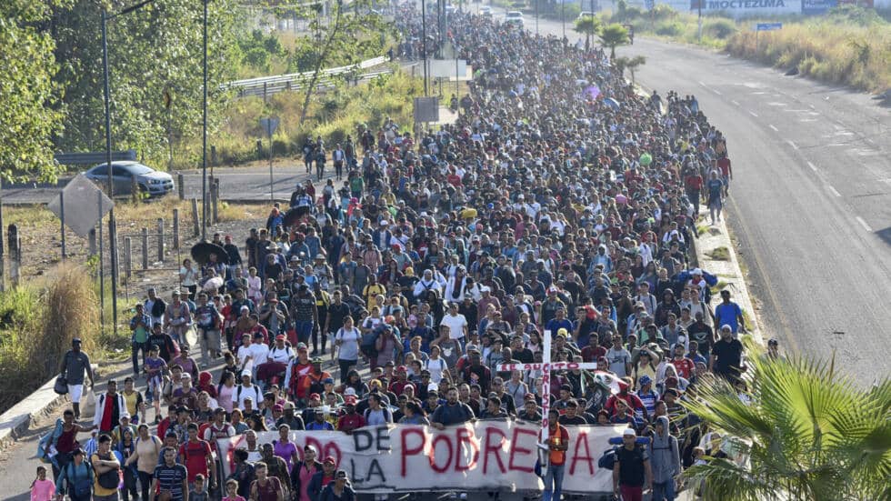 Estiman salida de 80 mil migrantes de Chiapas por violencia; esperan entrar a Oaxaca para ir a EU