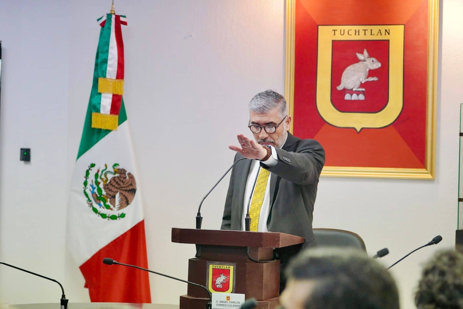 Rinde Ángel Torres protesta como alcalde de Tuxtla Gutiérrez