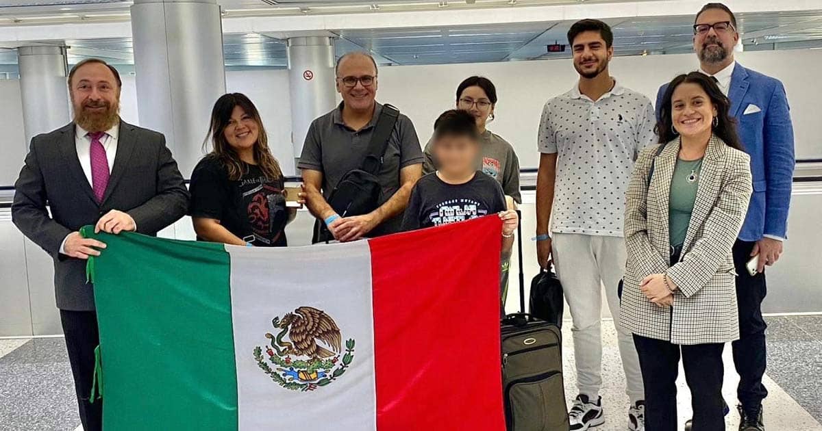 Salen 6 mexicanos de Líbano; SRE agradece apoyo a Canadá y Australia