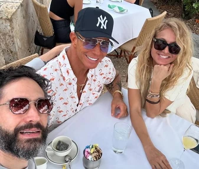 ¡Ese hombre es mío! Erik Rubín presume foto con su ex, Paulina Rubio