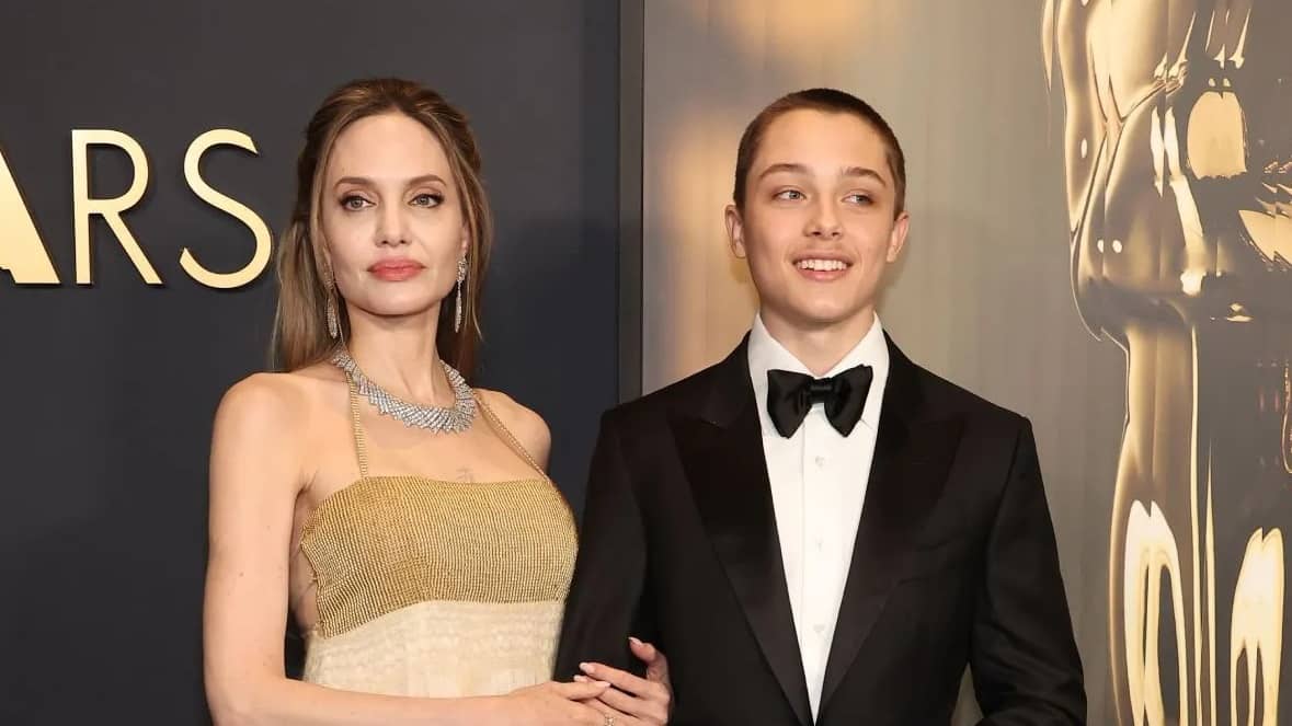 Knox, hijo de Angelina Jolie y Brad Pitt, sorprende en su reaparición pública