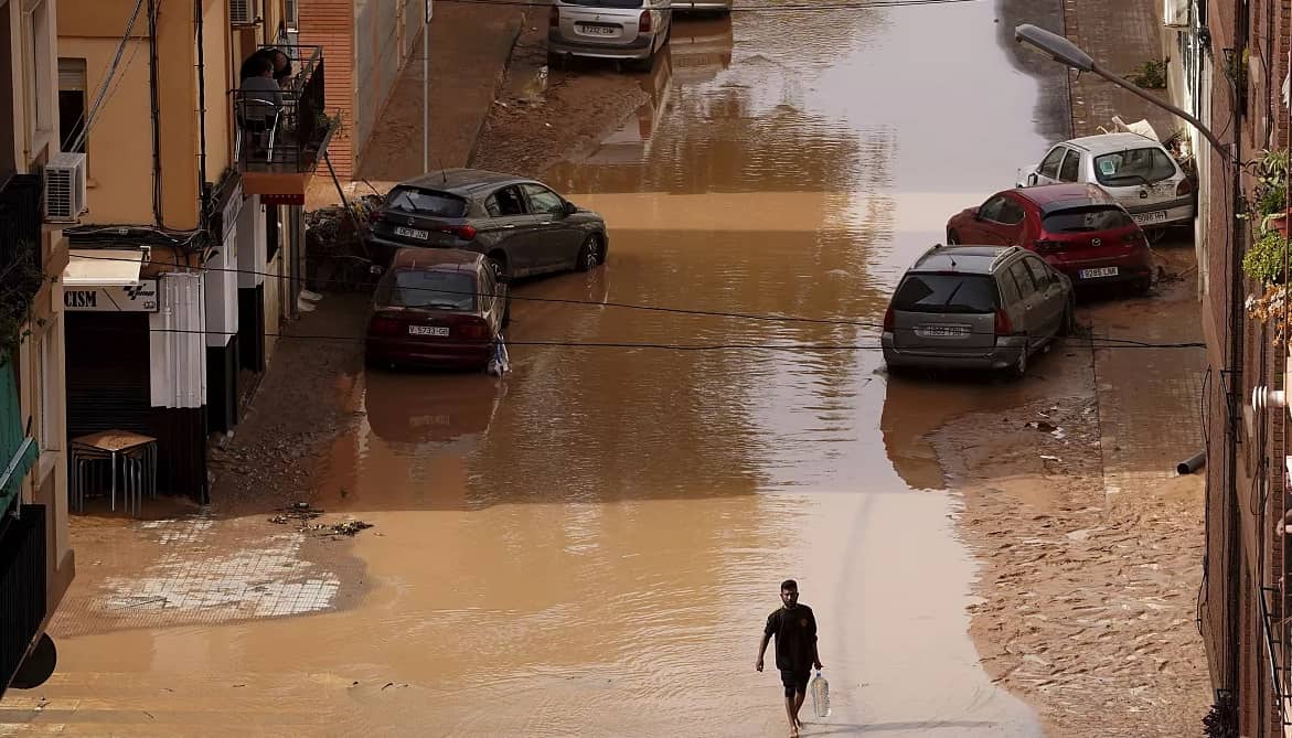 Sube a 217 los muertos por paso de DANA en Valencia; aún no tienen registro de personas desaparecidas en inundaciones