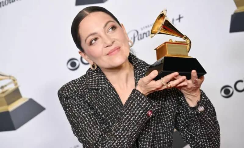 Natalia Lafourcade se convirtió en la mujer con más Latin Grammys en la historia