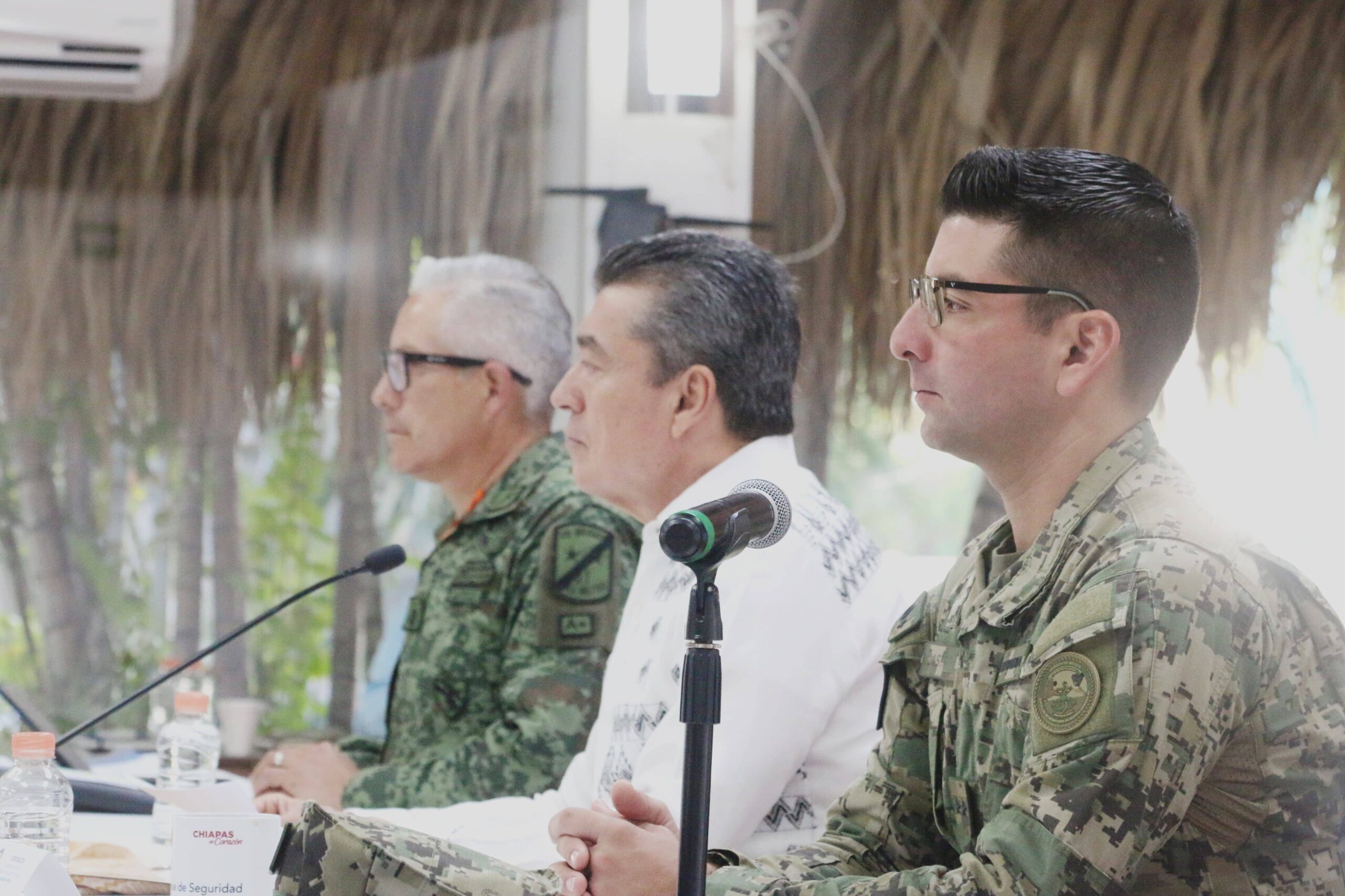 Aeronaves oficiales, seis años de atender al pueblo y salvar vidas: Rutilio Escandón