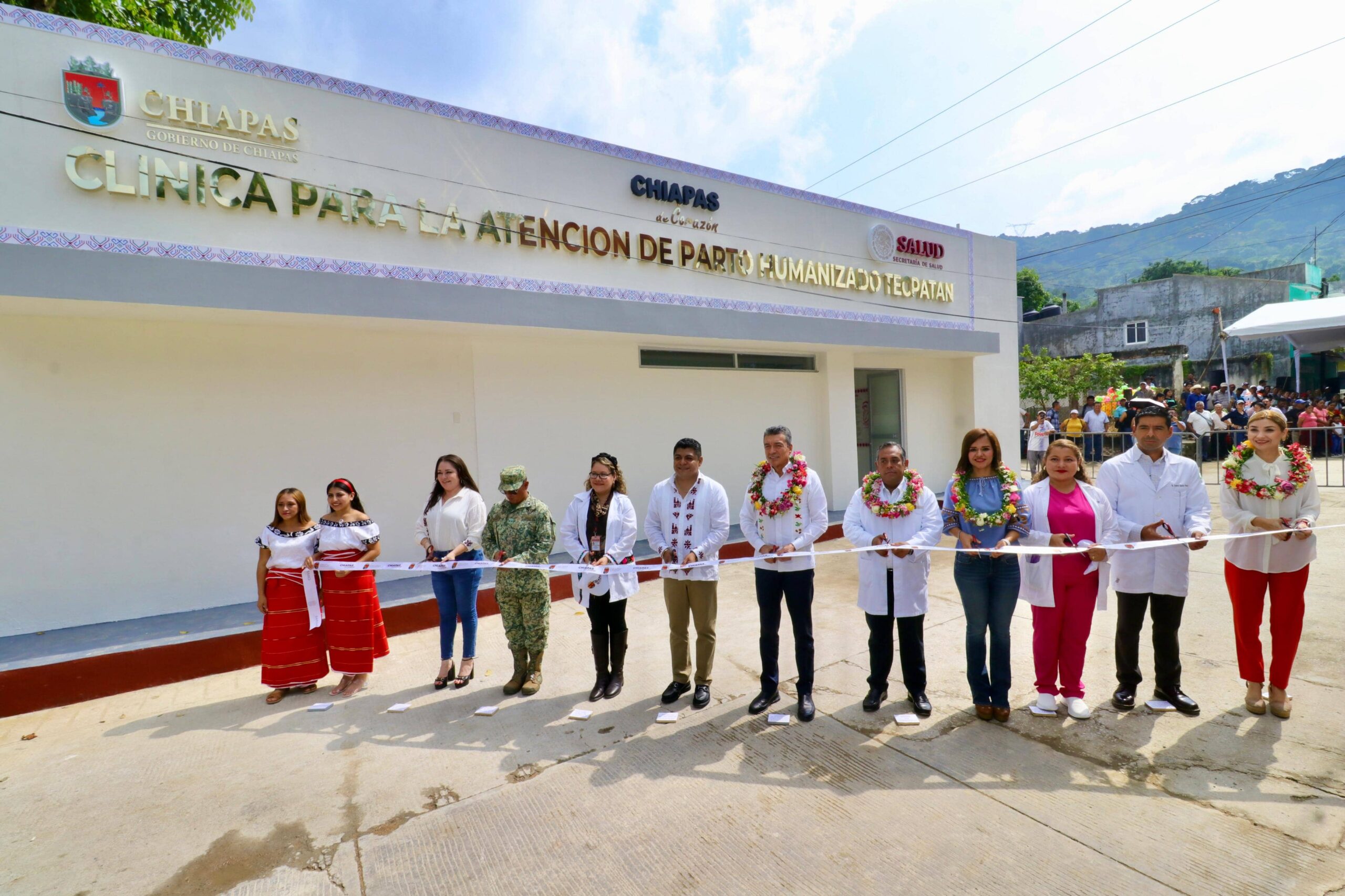 En Tecpatán, Rutilio Escandón inaugura Clínica para la Atención de Parto Humanizado